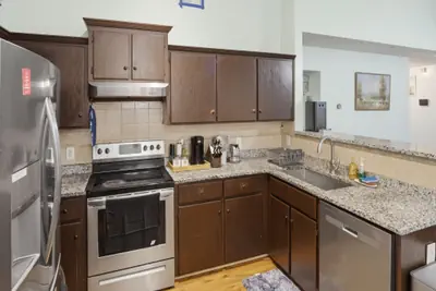 Photo 4 - 3BR Savannah Home Sleeps 5 Near historic District