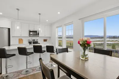 Photo 5 - New 4BR Townhome Near Harpers Ferry