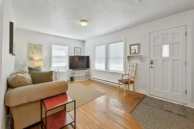 Photo 5 - Blue Bungalow - Close to Downtown & Autzen