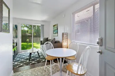 Photo 3 - Snug Spot 68 - Close to Downtown & Autzen