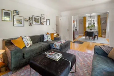 Photo 5 - Orchard Luxe - Modern Home in Walking Distance to UO