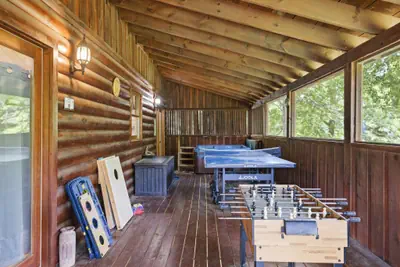 Photo 4 - Hibernation Station