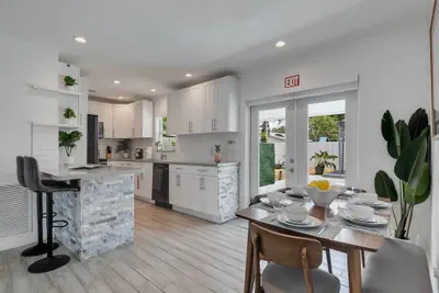 Photo 5 - Family-Friendly Oasis with Heated Pool BBQ FirePit