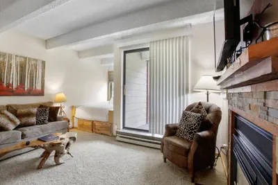 Photo 3 - Lodge at Copper 1 Bedroom + Den Condo #304