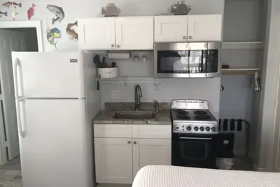 Photo 4 - BeachGate Condo Suites and Oceanfront Resort  - Deluxe Suite Sleeps 4 #1
