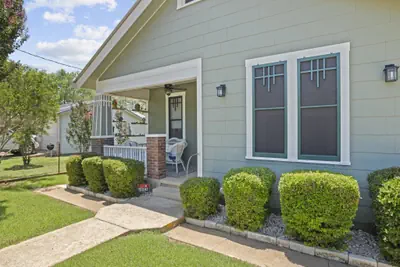 Photo 4 - 1929 Craftsman Charmer