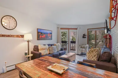 Photo 4 - Copper Valley 1 Bedroom Condo #107