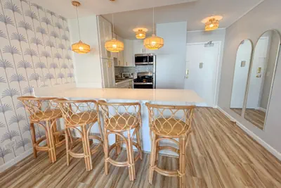 Photo 3 - Modern Beachy Kuhio at Waikiki 2-Bedroom