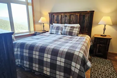 Photo 4 - Schweitzer PM: White Pine 312 w/ Lake Views