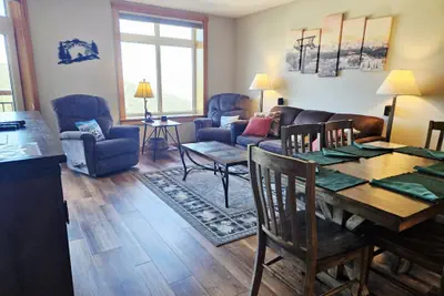 Photo 2 - Schweitzer PM: White Pine 312 w/ Lake Views