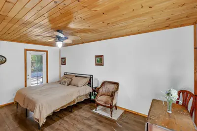 Photo 3 - Rouge Cobb Mountain Hotel - Cabin 3