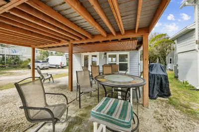 Photo 5 - Spacious Beachfront Duplex - Dog Friendly - Downstairs | 124 S Fletcher
