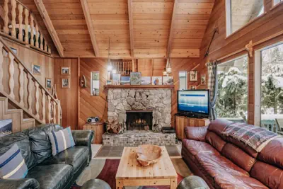Photo 2 - 53MBR - Hot Tub - Wi-Fi - Sleeps 6
