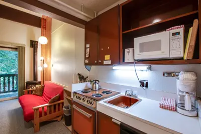 Photo 2 - 56SLL - Fireplace - Inexpensive - Kitchenette - Sleeps 4