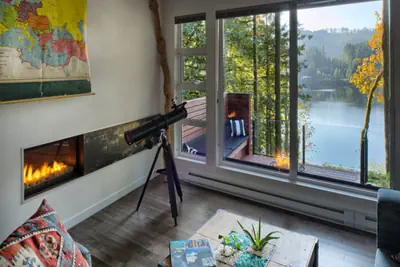 Photo 5 - 83MF - Lakeside - Hot Tub - WIFI - BBQ - Dock - Sleeps 4 NO PETS