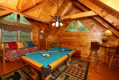 Photo 5 - Rustic and Elegant Cabin in Enchanting Views of Great Smoky Mountain