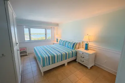 Photo 5 - Coastal Comfort | Beachfront Condo