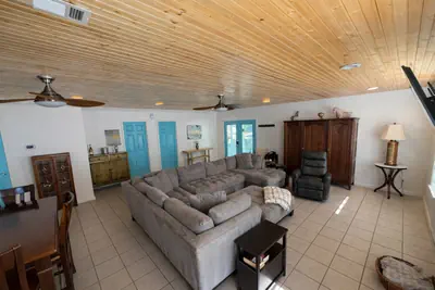 Photo 5 - Bid A Wee Palms - Sleeps 12 - Close to the Beach