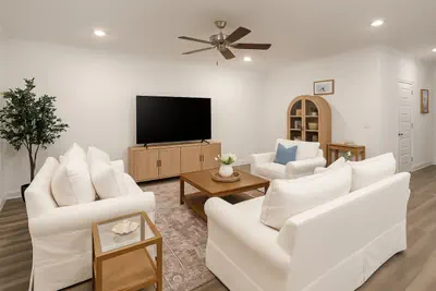 Photo 4 - The Salty Piper | Large home Sleeps 12