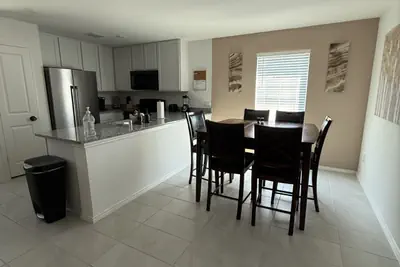 Photo 5 - World Cup | New 4BR Dallas Retreat near Trinity Groves & Downtown