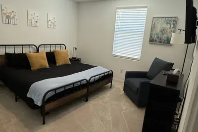 Photo 4 - World Cup | New 4BR Dallas Retreat near Trinity Groves & Downtown