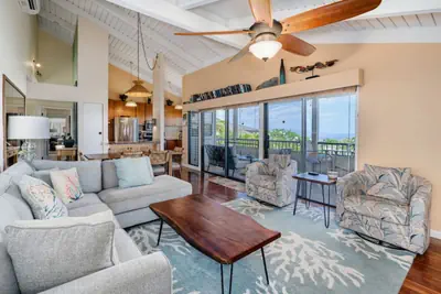 Photo 2 - 180 Degree Ocean View in Wailea! WE204