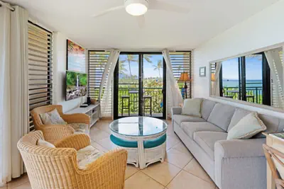 Photo 2 - Oceanfront Luxury at the Cove PB205