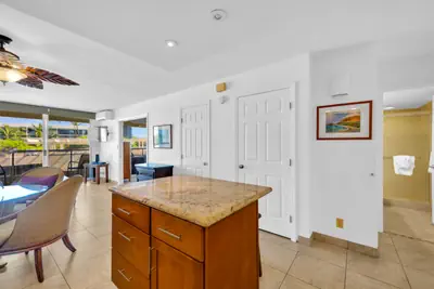 Photo 3 - Sleeps 4 Adults | Sunset Views | Steps to the Beach MBH306