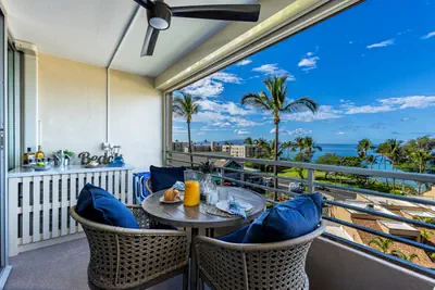 Photo 2 - Incredible Ocean View Centrally Located KBR610