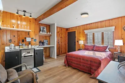 Photo 3 - Timber Lodge #17