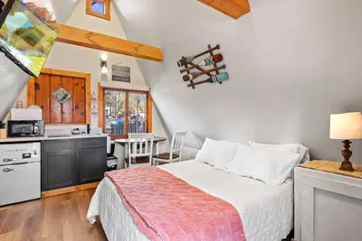 Photo 2 - Timber Lodge #22