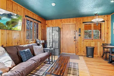 Photo 3 - Timber Lodge #27