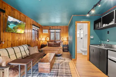 Photo 2 - Timber Lodge #28