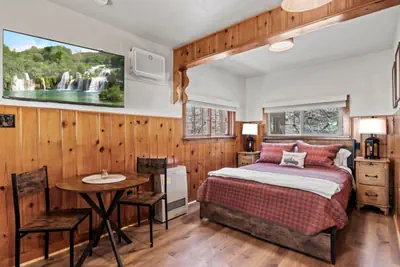 Photo 2 - Timber Lodge #6
