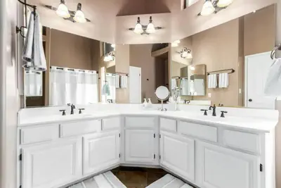 Photo 4 - Ahwatukee Mountain Luxury