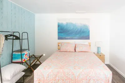 Photo 2 - Beachside Bungalow! Steps to Ocean + Bay /Sleeps 6