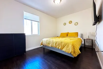 Photo 2 - Furnished Sunflower 1BR | 10min to Denver | 30+ Stays