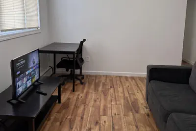 Photo 2 - Private house with 4 bedrooms 2 bathrooms, NYC direct bus 1 block away, MetLife Stadium FIFA World Cup 30 minutes away