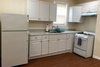 Photo 3 - Large and private 3 bedroom and 1 bathroom apartment near Newark International Airport EWR and New York City, MetLife Stadium FIFA World Cup 20 minutes away