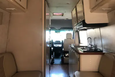 Photo 4 - Private and cozy RV, direct bus to NYC Manhattan only 2 blocks away, MetLife Stadium FIFA World Cup 25 minutes away