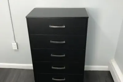Photo 4 - Private 2-bedroom apartment, free parking, direct bus to NYC Manhattan only 2 blocks away, MetLife Stadium FIFA World Cup 25 minutes away