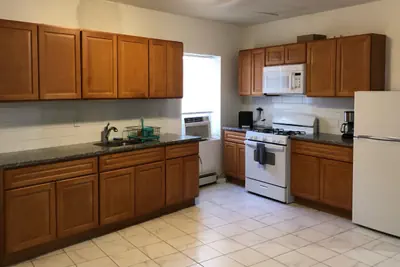 Photo 2 - Large apartment, sleeps up to 8 people comfortably, direct NYC Manhattan train only 5 minute walk away, MetLife Stadium FIFA World Cup 25 minutes away