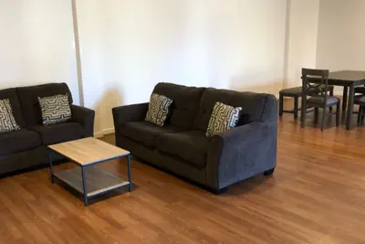 Photo 3 - Large apartment, sleeps up to 10 people comfortably, direct NYC Manhattan train only 5 minute walk away, MetLife Stadium FIFA World Cup 25 minutes away