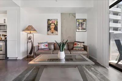 Photo 2 - Phoenix Muralist's Loft