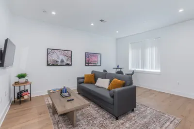 Photo 3 - Modern 2BR Cap Hill Suite - 3 Min walk to Metro!