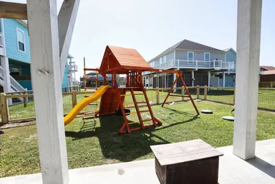 Photo 4 - Golf Cart Rental, Playscape, Close to beach
