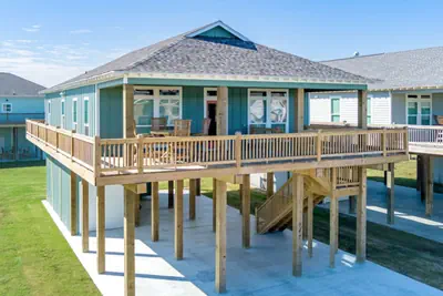 Photo 3 - Two Adjacent Cabins, Sleeps 18