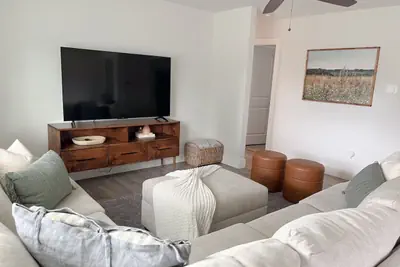 Photo 3 - Remodeled 4BR/2BA – Steps from Georgetown Square