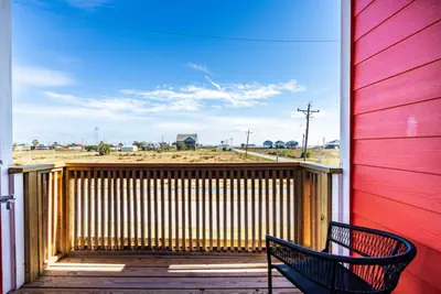 Photo 4 - Unit B of Crystal Beach's Premier Triplex 2Bd/1Bth