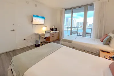 Photo 3 - Beautiful two bedroom apartment with Nice View